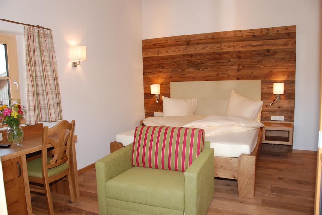 Hotel Gasthof Erbhof Anderlhof Leogang Phòng bức ảnh
